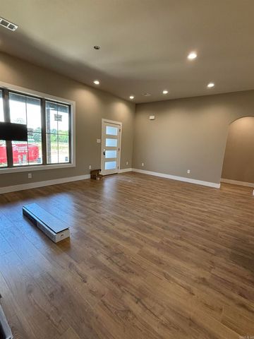 744 Grand Valley Loop, Austin, AR 72007