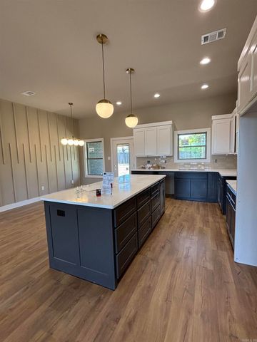 744 Grand Valley Loop, Austin, AR 72007