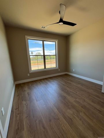 744 Grand Valley Loop, Austin, AR 72007