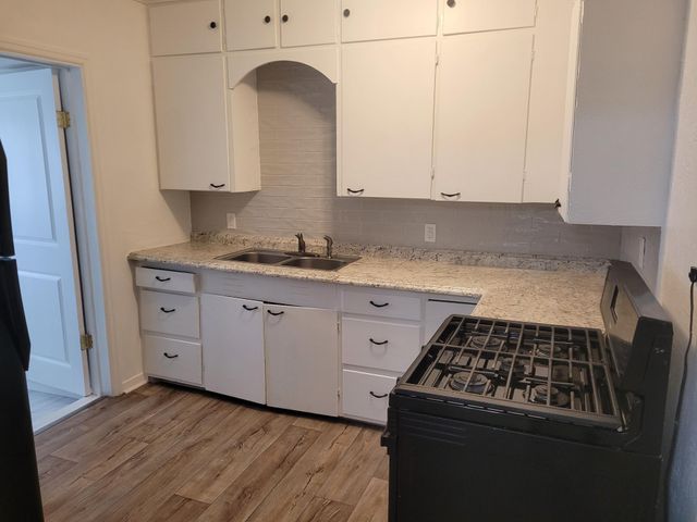 2130 E Street NW, Miami, OK 74354