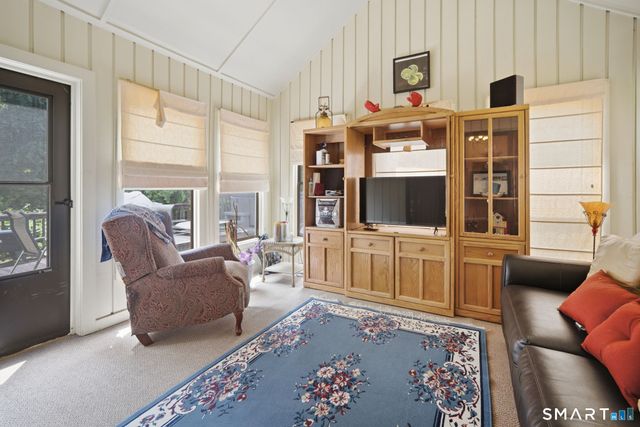25 Oneil Road, Oxford, CT 06478