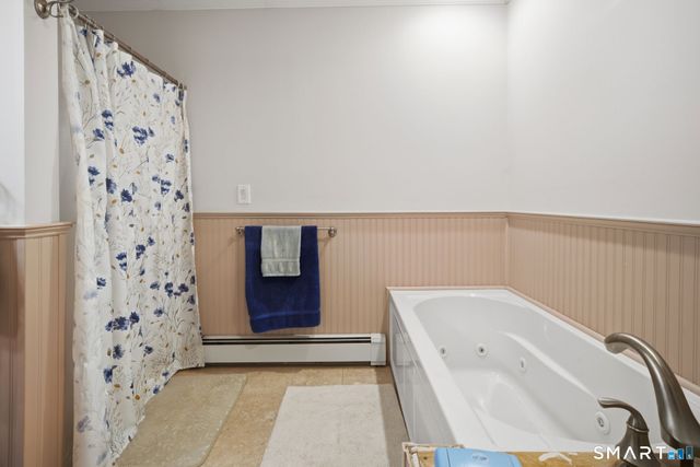 25 Oneil Road, Oxford, CT 06478