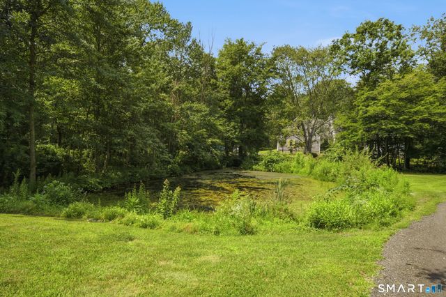 25 Oneil Road, Oxford, CT 06478