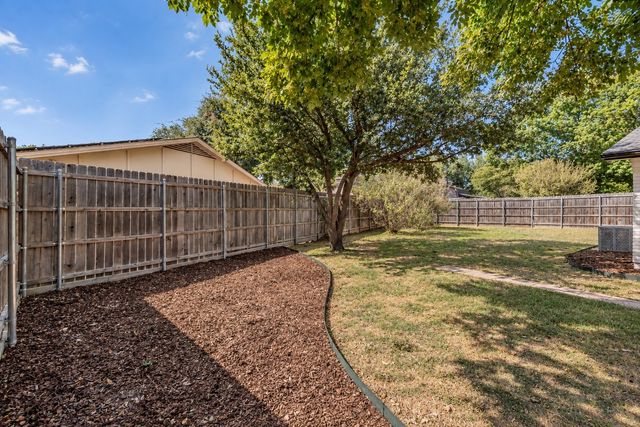 3101 Whisperwood Lane, Bedford, TX 76021