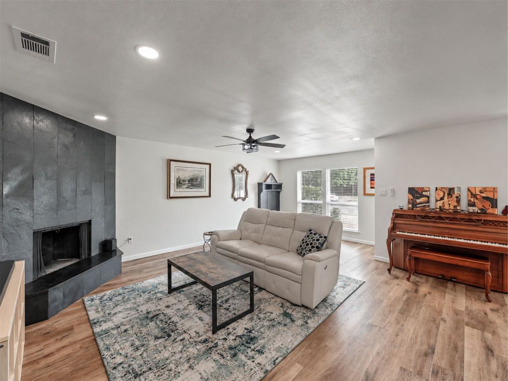 3101 Whisperwood Lane, Bedford, TX 76021 — photo 4