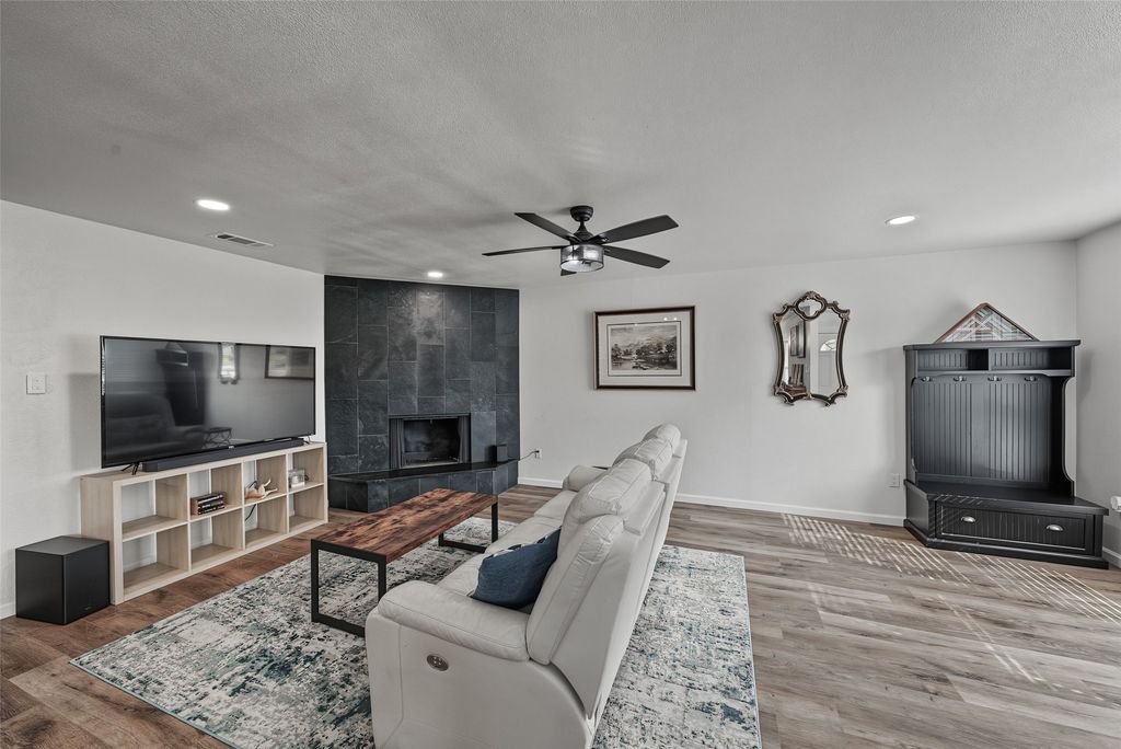 3101 Whisperwood Lane, Bedford, TX 76021 — photo 5