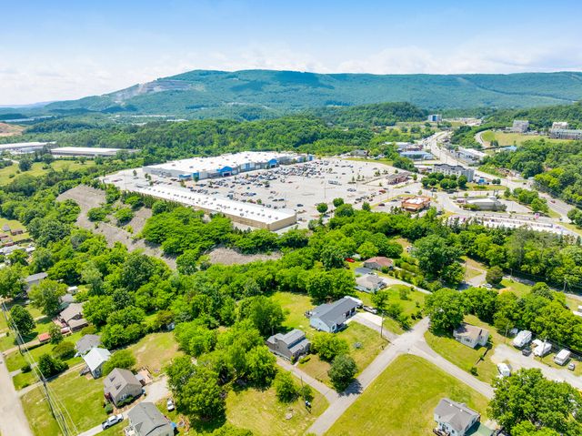 3210 Beech Street, Chattanooga, TN 37419