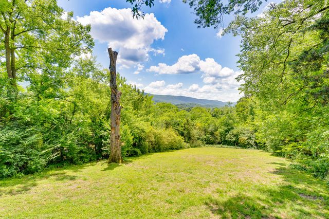 3210 Beech Street, Chattanooga, TN 37419