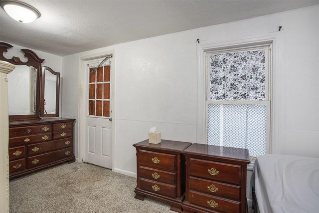 196 N Gardner Avenue, Battle Creek, MI 49037