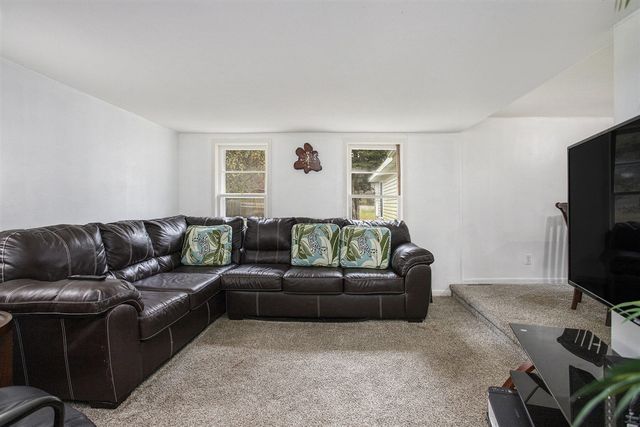 196 N Gardner Avenue, Battle Creek, MI 49037