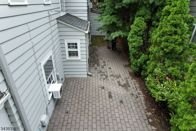 12 Marquette Rd, Montclair Twp., NJ 07043