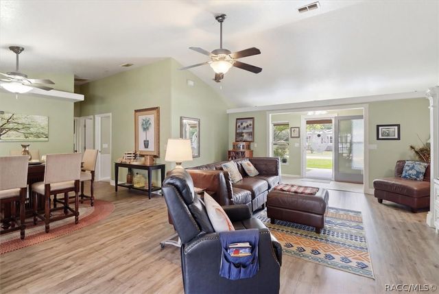 6928 W Hamill Court, Homosassa, FL 34446