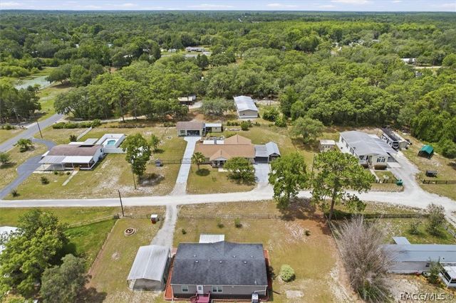 6928 W Hamill Court, Homosassa, FL 34446