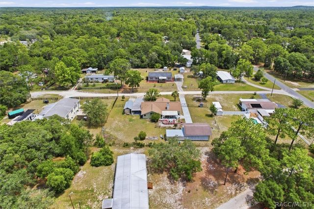 6928 W Hamill Court, Homosassa, FL 34446