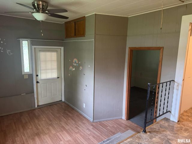 604 S 23RD Street, Herrin, IL 62948