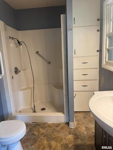 604 S 23RD Street, Herrin, IL 62948