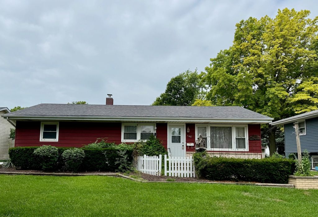 746 N Edgelawn Drive, Aurora, IL 60506