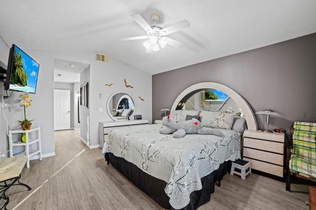 14191 Cisne Circle, Fort Pierce, FL 34951