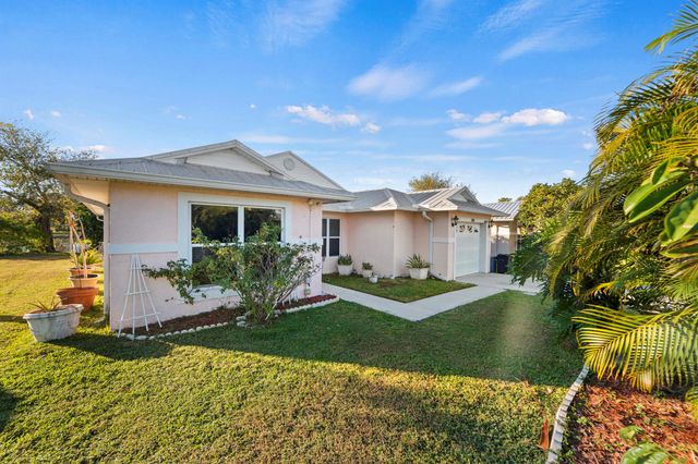 14191 Cisne Circle, Fort Pierce, FL 34951