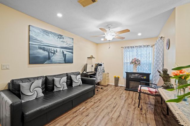 14191 Cisne Circle, Fort Pierce, FL 34951