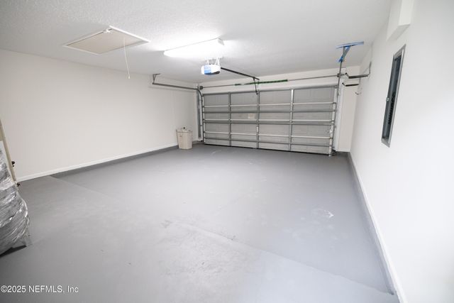 706 BONAPARTE Drive, Jacksonville, FL 32218