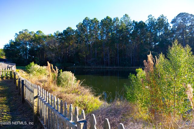 706 BONAPARTE Drive, Jacksonville, FL 32218