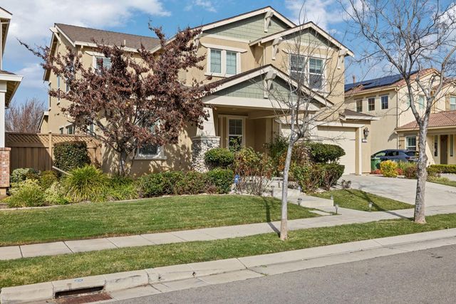 727 N Pergola Ct, Mountain House, CA 95391