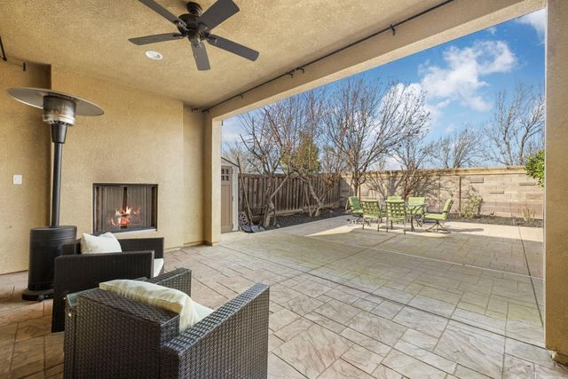 727 N Pergola Ct, Mountain House, CA 95391