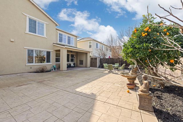 727 N Pergola Ct, Mountain House, CA 95391