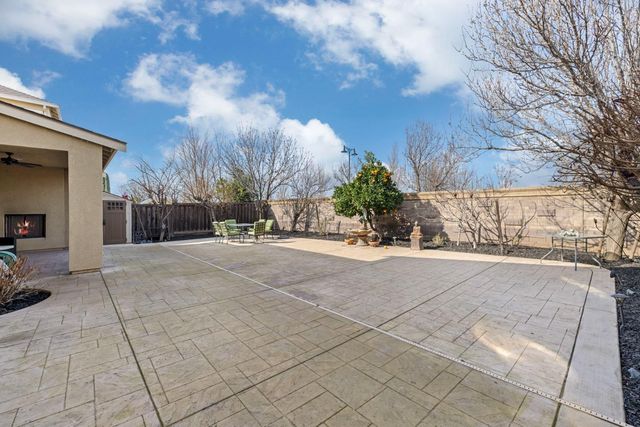 727 N Pergola Ct, Mountain House, CA 95391