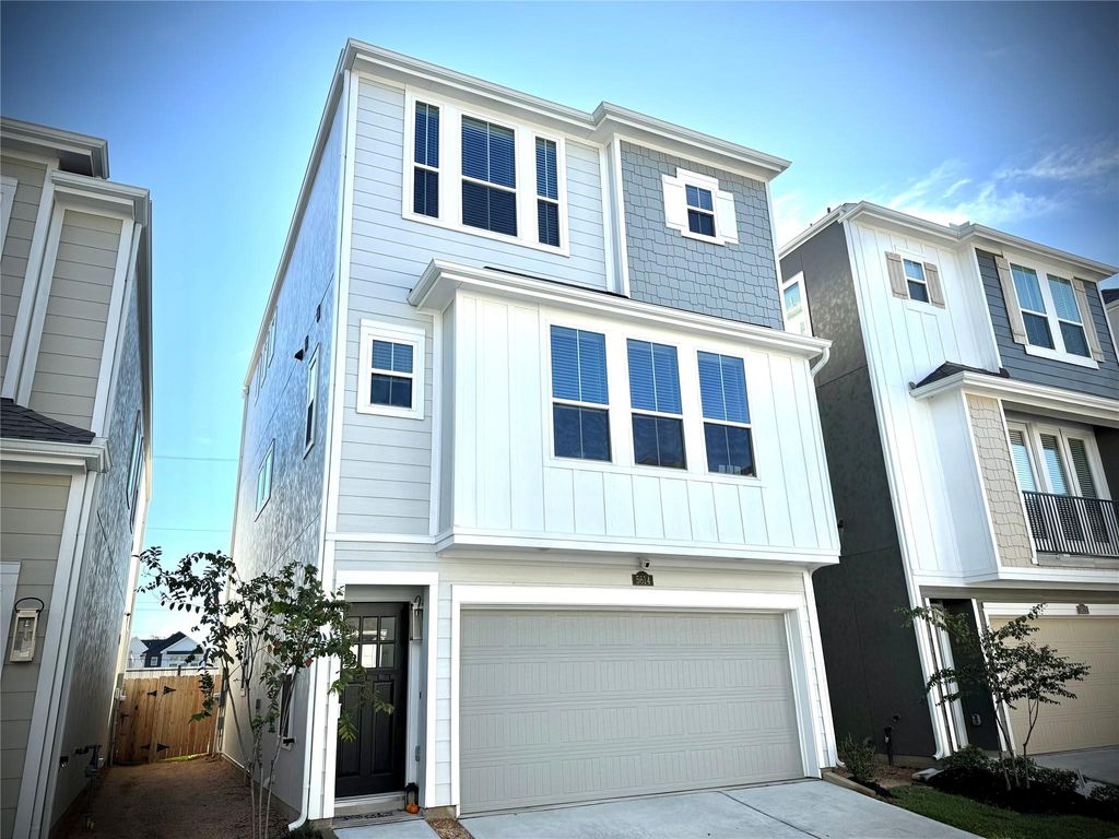 5614 Green Rise Lane, Houston, TX 77091