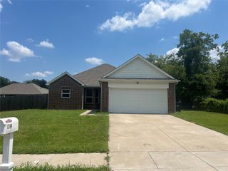 1709 Wright Street, Greenville, TX 75401