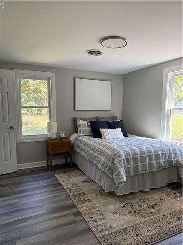 1013 Dare RD, Yorktown, VA 23692