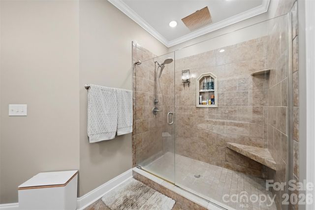 151 43rd Avenue Drive NW, Hickory, NC 28601