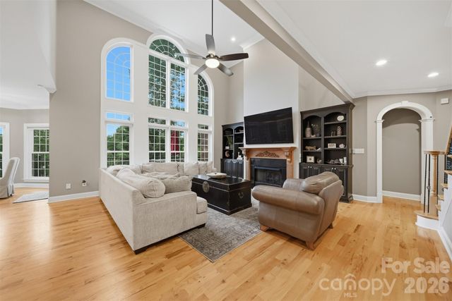 151 43rd Avenue Drive NW, Hickory, NC 28601