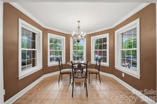 151 43rd Avenue Drive NW, Hickory, NC 28601