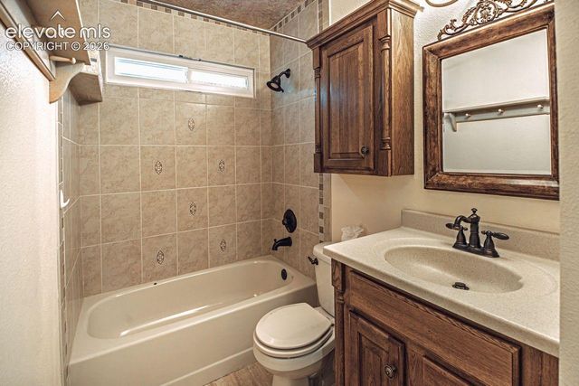 2411 Elite Terrace, Colorado Springs, CO 80920