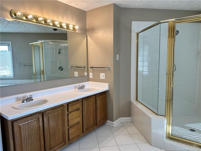 6521 Ryefield Drive, Fayetteville, NC 28314