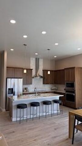 2312 Los Amigos Lane NW, Albuquerque, NM 87104
