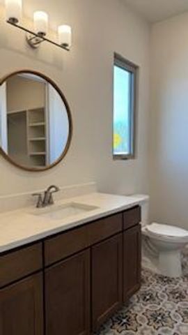 2312 Los Amigos Lane NW, Albuquerque, NM 87104