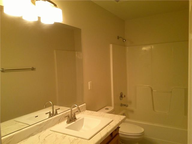 2302 Jasmine Glen Drive, Buford, GA 30519