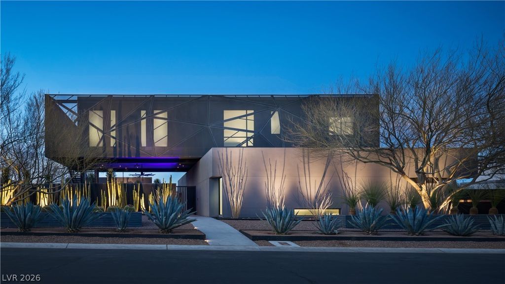 20 Soaring Bird Court, Las Vegas, NV 89135 — photo 2