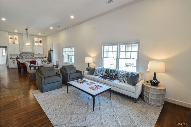 2007 11th, Tuscaloosa, AL 35401