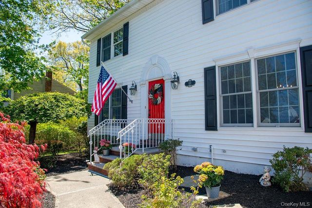 69 Oriole Street, Pearl River, NY 10965