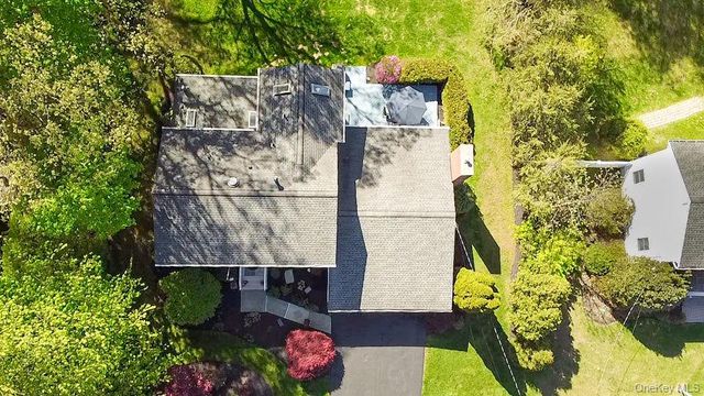 69 Oriole Street, Pearl River, NY 10965