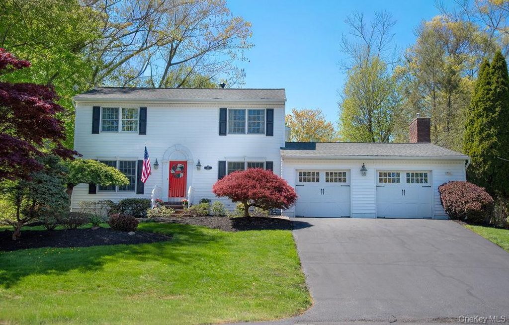 69 Oriole Street, Pearl River, NY 10965