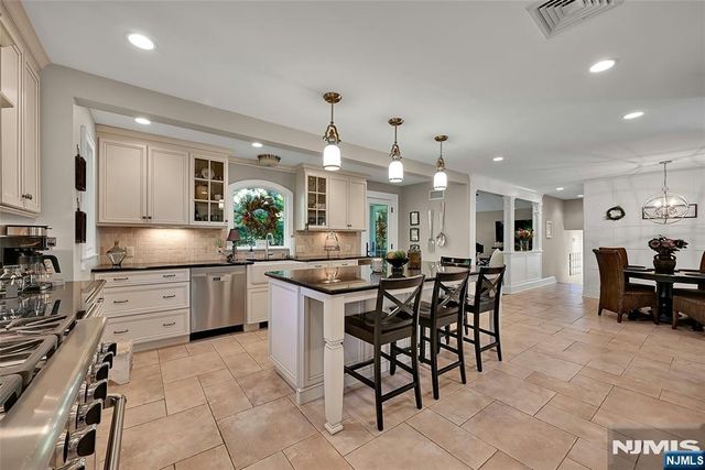 734 Amaryllis Avenue, Oradell, NJ 07649