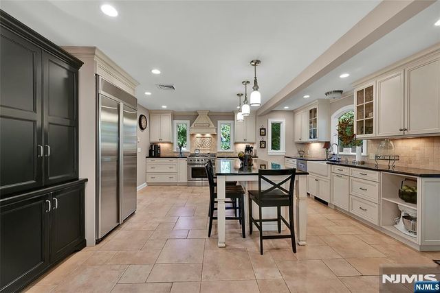 734 Amaryllis Avenue, Oradell, NJ 07649