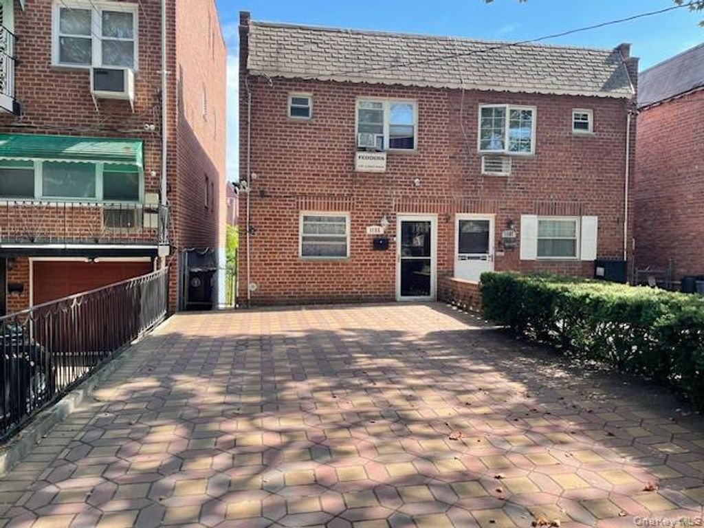 1155 E 81st Street, Brooklyn, NY 11236 — photo 2