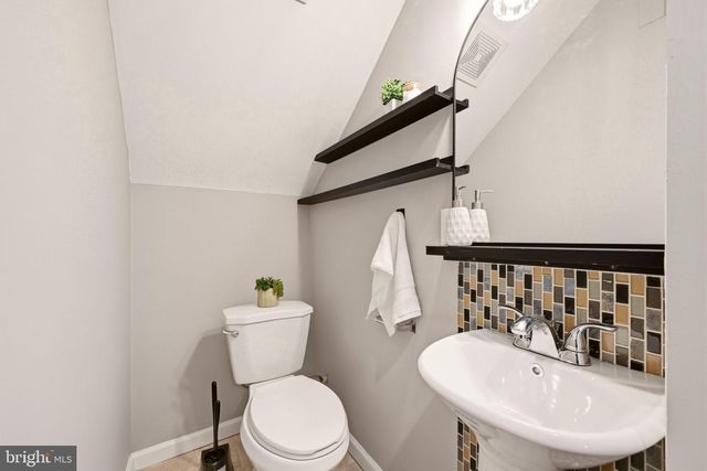 737 MORTON ST NW, Washington, DC 20010